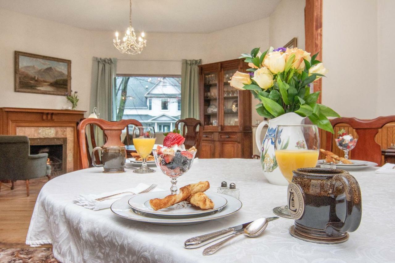 The Lamplighter Bed & Breakfast Of Ludington Dış mekan fotoğraf